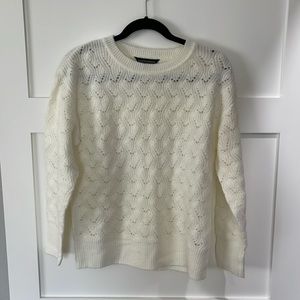 Dorothy Perkins sweater with cutout detail. Machine washable, great condition.